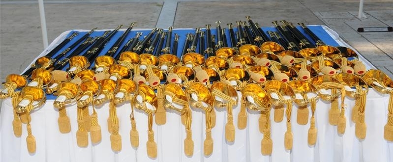 Ξίφη Αξκών: Μια χαίνουσα πληγή